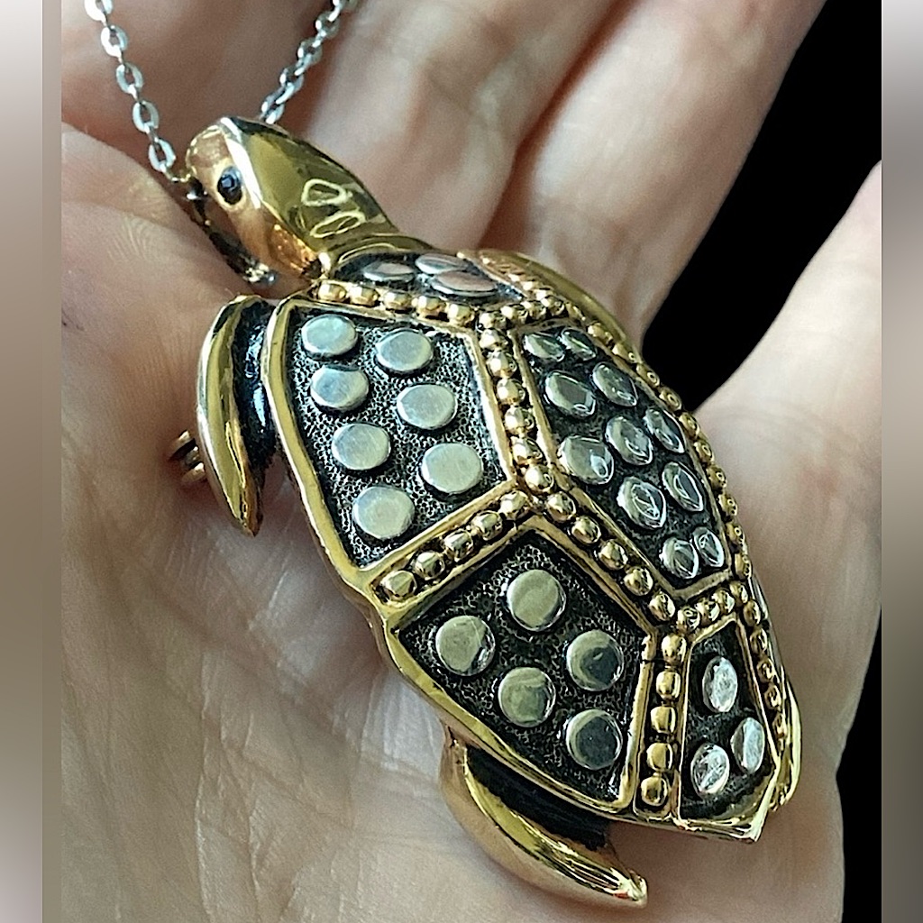 Vintage St. John Two Tone Turtle Brooch & Pendant (T35)